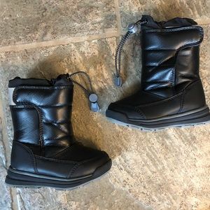 Lands’ End Infant/Toddler Snow Boots Size 7